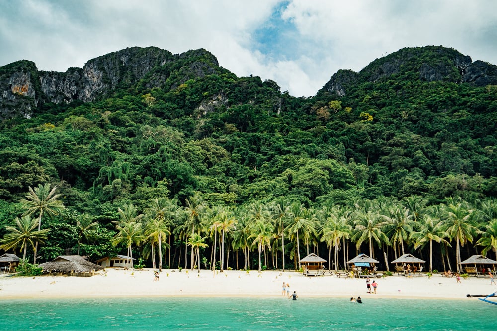 7 Commando Beach